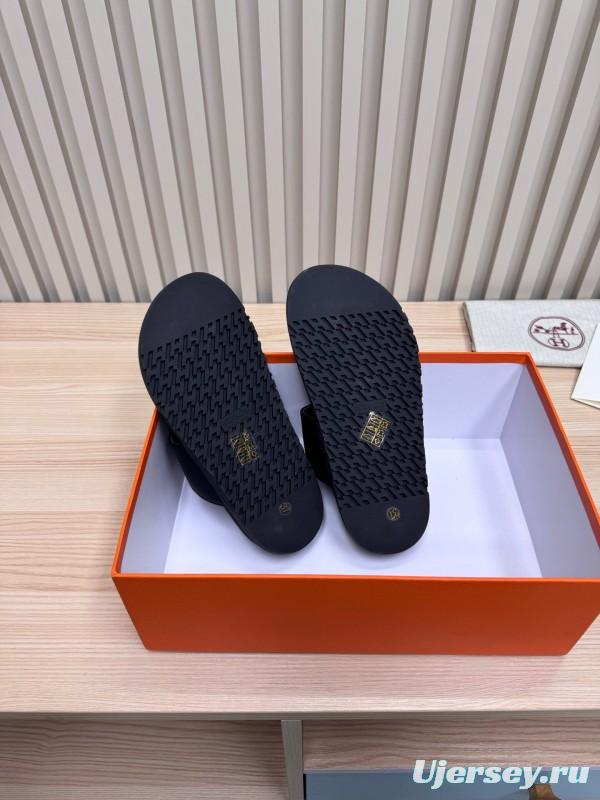 2025 Women Hermès Black Leather Slippers