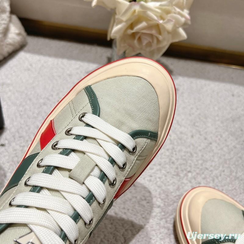 2025 Unisex Bottega Veneta Green Red Canvas Leather Sneakers Hand Painted LY00