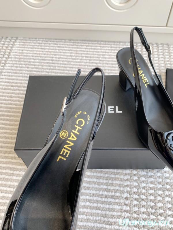 2025 Women Chanel Black Patent Leather Slingback Pumps Heart CC KFY00300