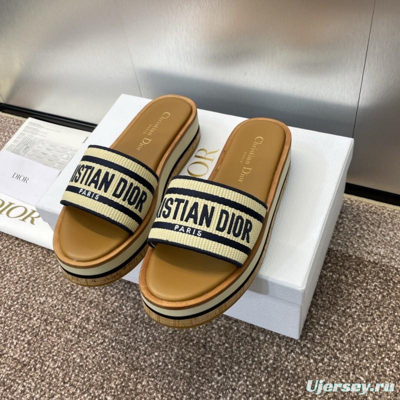 2025 Slippers Dior Beige Navy Canvas Leather Platform CHRISTIAN DIOR CD004