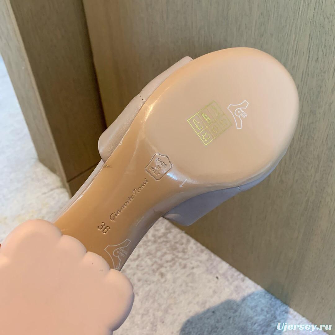 2025 Women Gianvito Rossi Beige Leather Slippers KFY00260