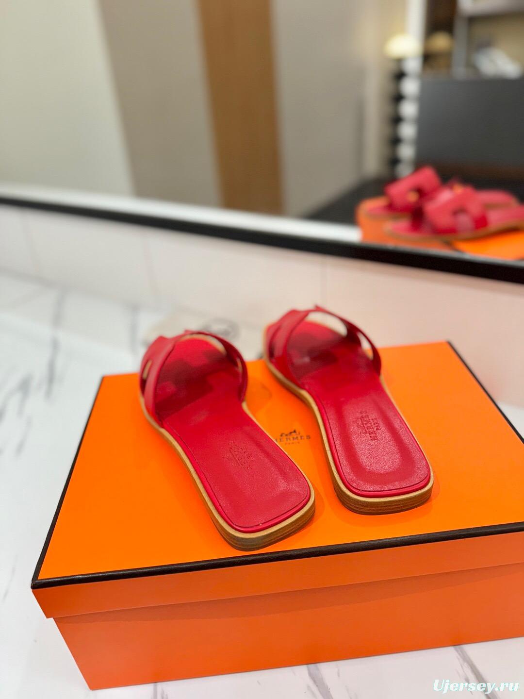2025 Women Hermès Red Leather Slippers