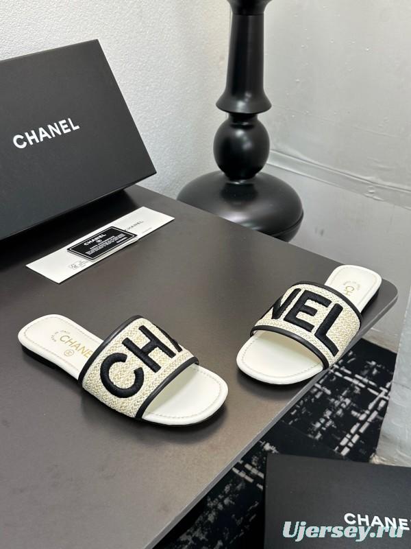 2025 Women CHANEL White Black Canvas Slippers