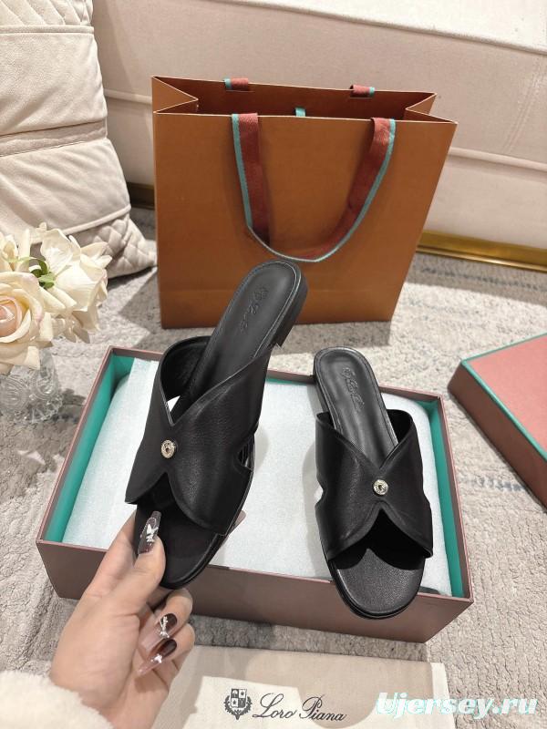 2025 Slippers LP Black Leather Slippers LY00270