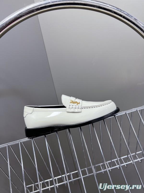 2025 Women Yves Saint Laurent White Leather Loafer KFY00350