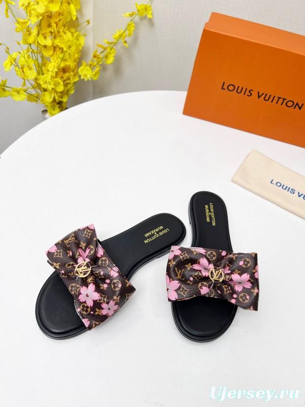 2025 Women Louis Vuitton Brown Pink Leather Slippers LY00190