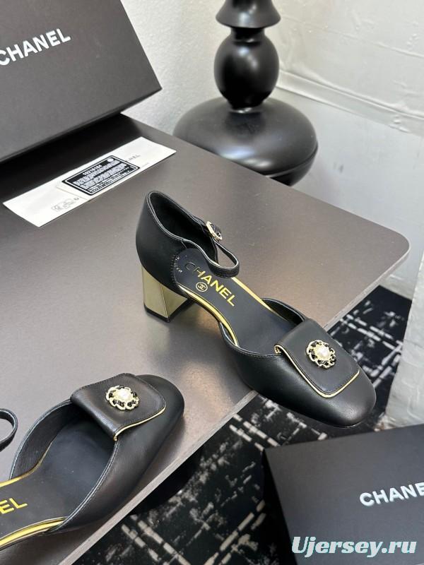 2025 Women CHANEL Black Leather Block Heel Metal Accent LY00360