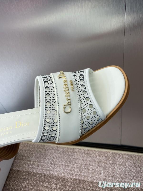 2025 Women Dior White Leather Sandals CD Pattern Low Heel KFY00310