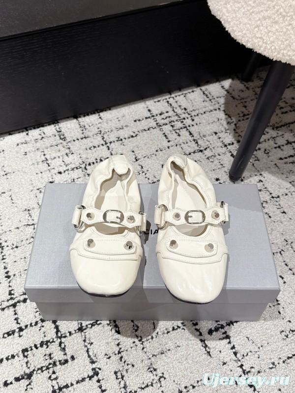 BALENCIAGA Cagole Metal Studs Ballet Flats - KFY00300