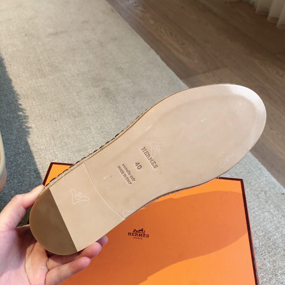 2025 Unisex Hermès Brown Suede Calfskin Loafers AS00380