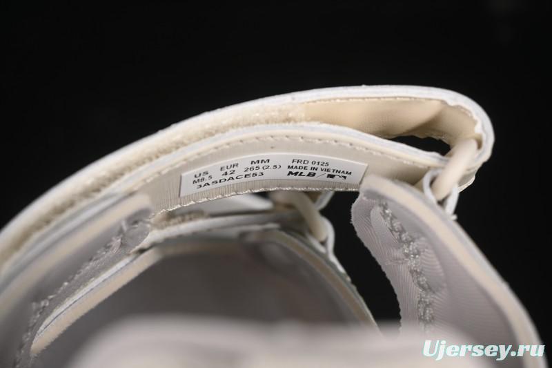 New York Yankees MLB Ace Runner Mask Jane Summer Casual Sandals - 3ASDACE5350CRS