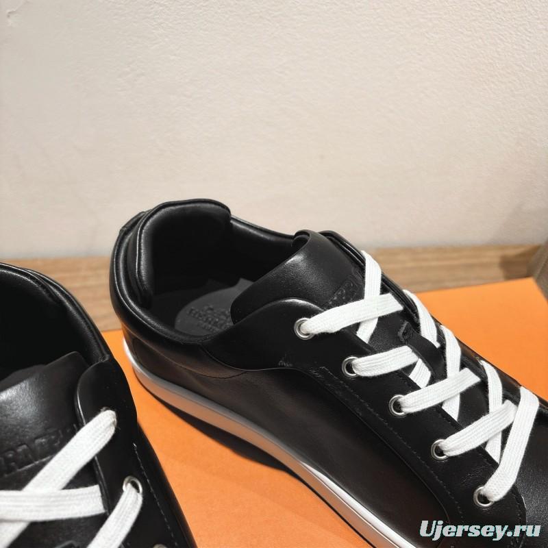 2025 Unisex Hermès Black Leather Sneakers AS00380