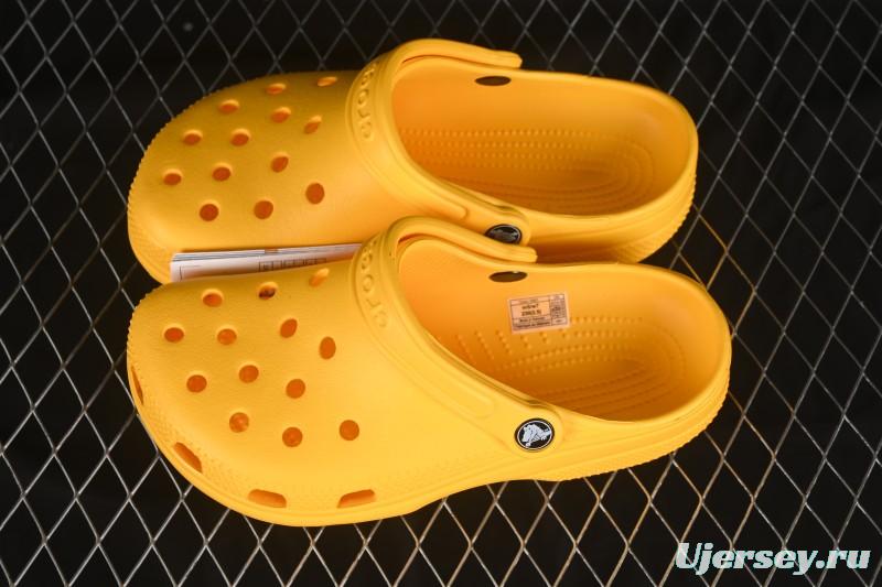 Crocs Classic Two-Way Beach Clog Sandals - B.D4