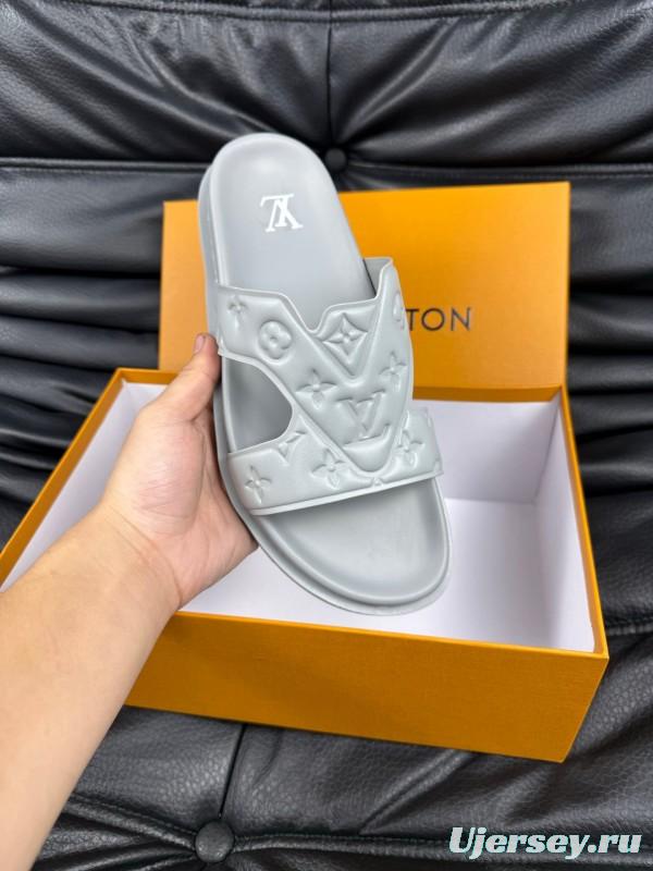 2025 Men Louis Vuitton White Rubber Slippers AS00180