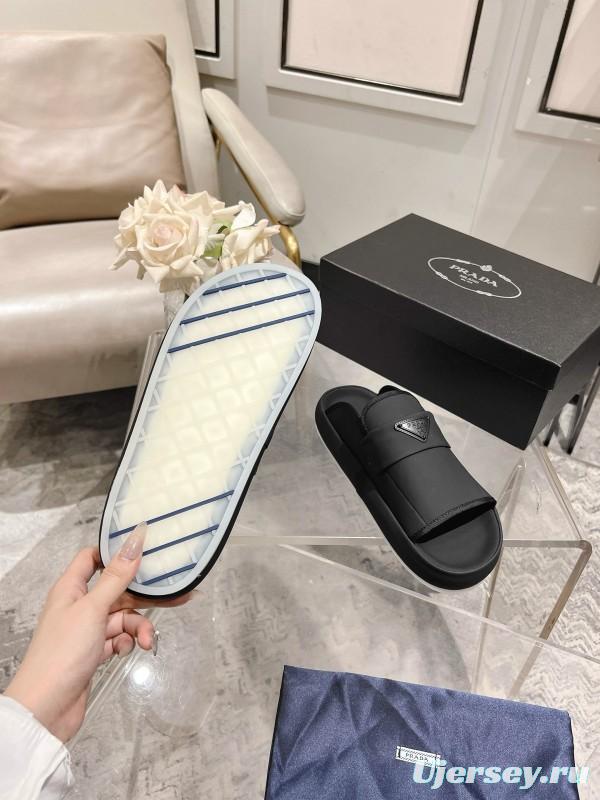 2025 Men Prada Black Leather Slippers KFY00220