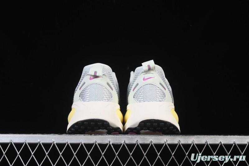 Nike Air Zoom Vomero 18 Cushioned Running Shoes - IH3634-099