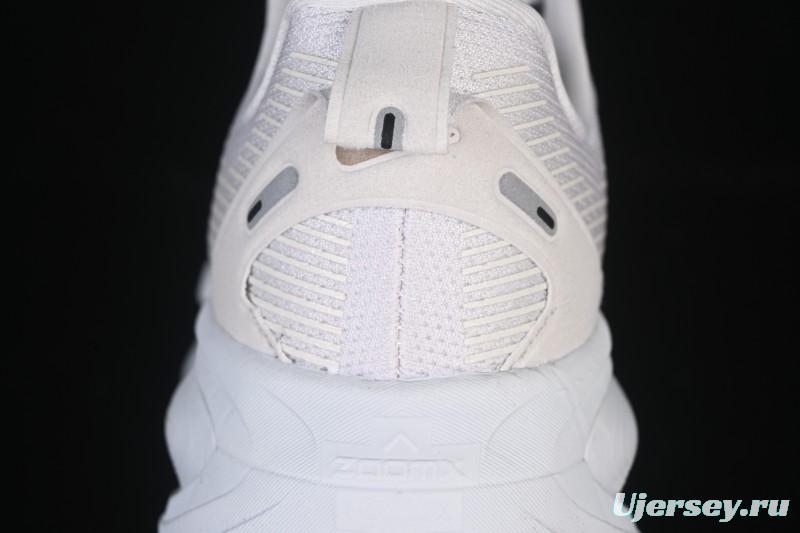 Nike Air Zoom Vomero 18 Cushioned Running Shoes - HM6803-009