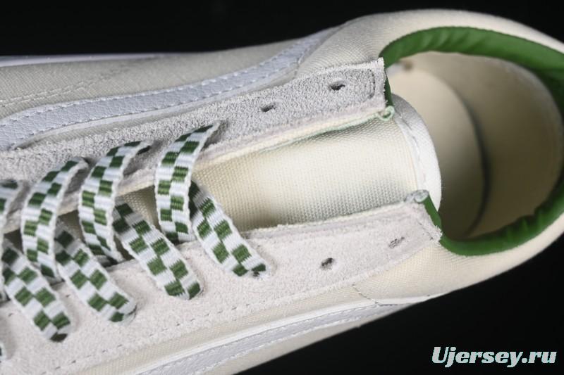 Vans Old Skool Low-Top Casual Skate Shoes - VN000D6WBOM