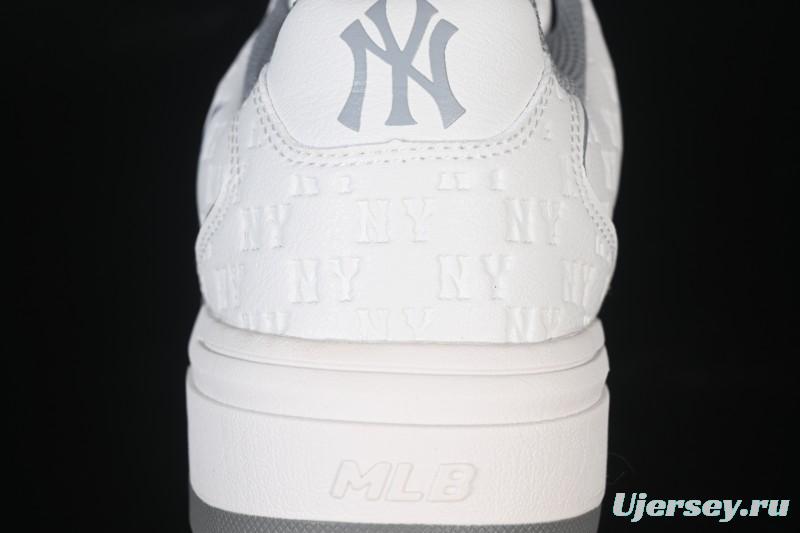 New York Yankees Bigball Chunky Embo Monogram Platform Sneakers - 3ASXE035N50GRS