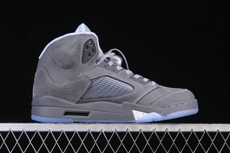Nike Air Jordan 5 Retro Basketball Shoes with Wolf Grey Design - DD0587-002