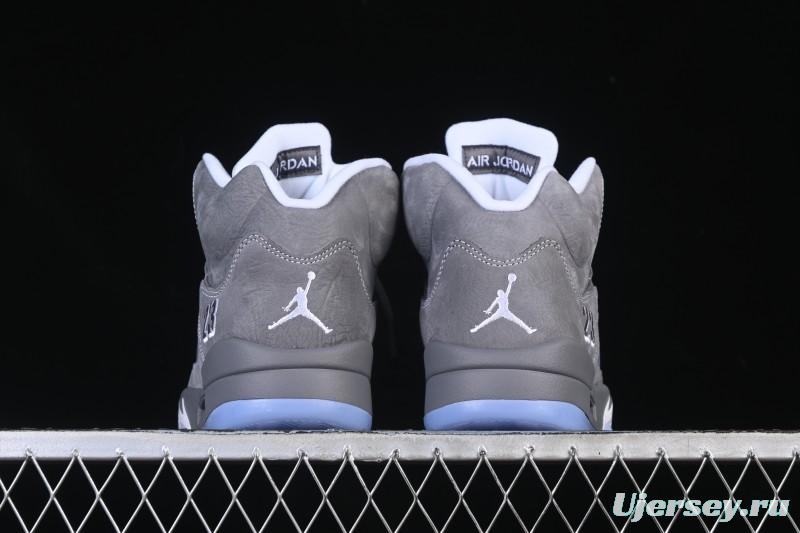 Nike Air Jordan 5 Retro Basketball Shoes with Wolf Grey Design - DD0587-002