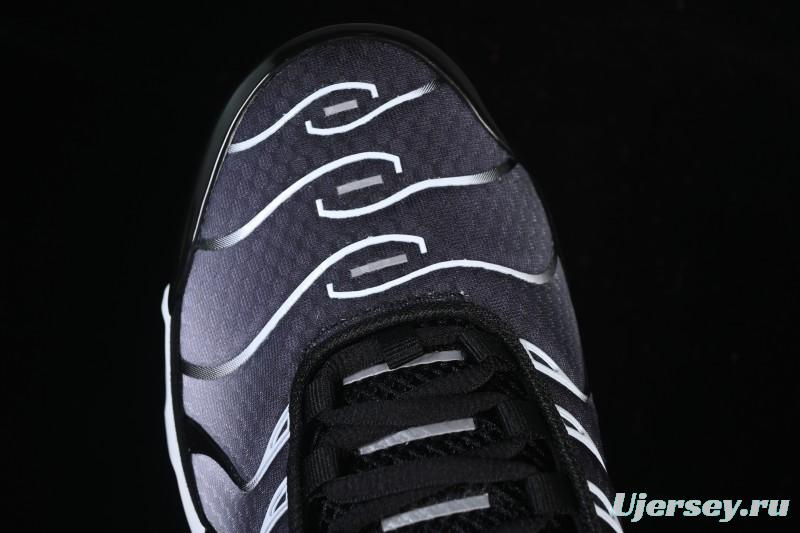 Nike Air Max Plus Retro Running Shoes with Air Cushion Technology - DM0032-003