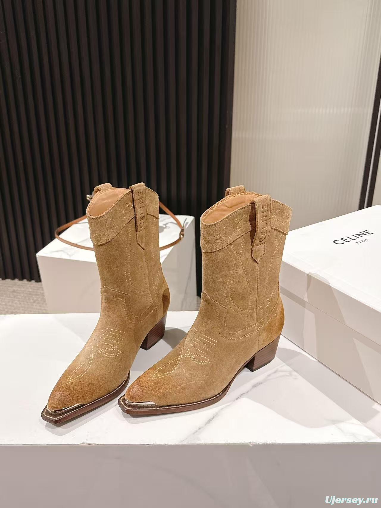 CELINE Fashion Boots with Arch of Triumph Logo - LY00440