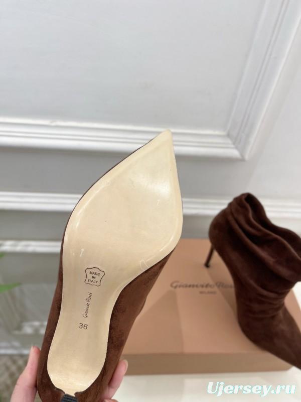 Gianvito Rossi Fall/Winter 2025 GR Pointed Toe Retro Pleated High Heel Ankle Boots - KFY00340