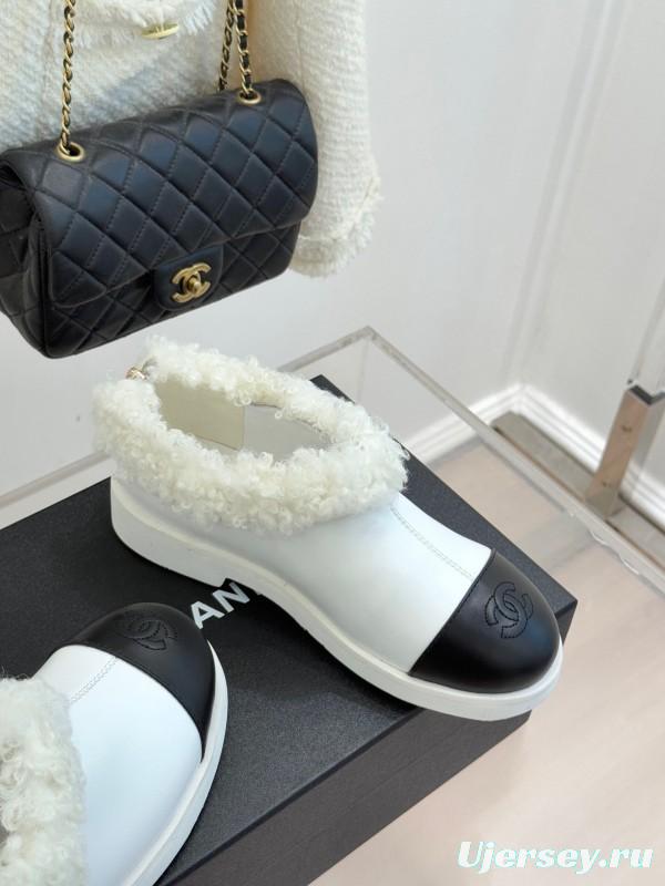 Chanel 25K Series Two-Tone CC Fur Snow Boots - KFY00270