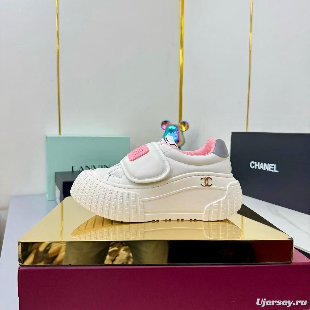 Chanel 2025 SS Panda Loafers Casual Sneakers - LY00330