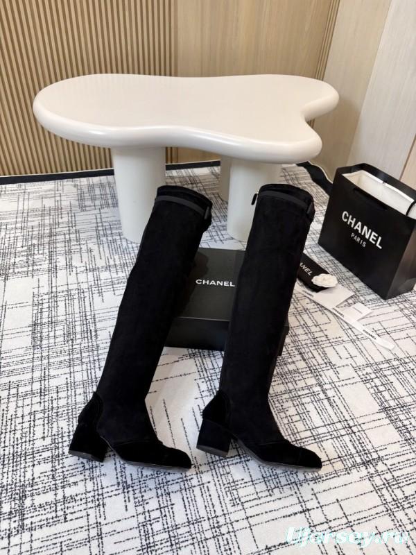 Chanel Classic Chunky Heel Back Zipper Ankle Boots - LY00320