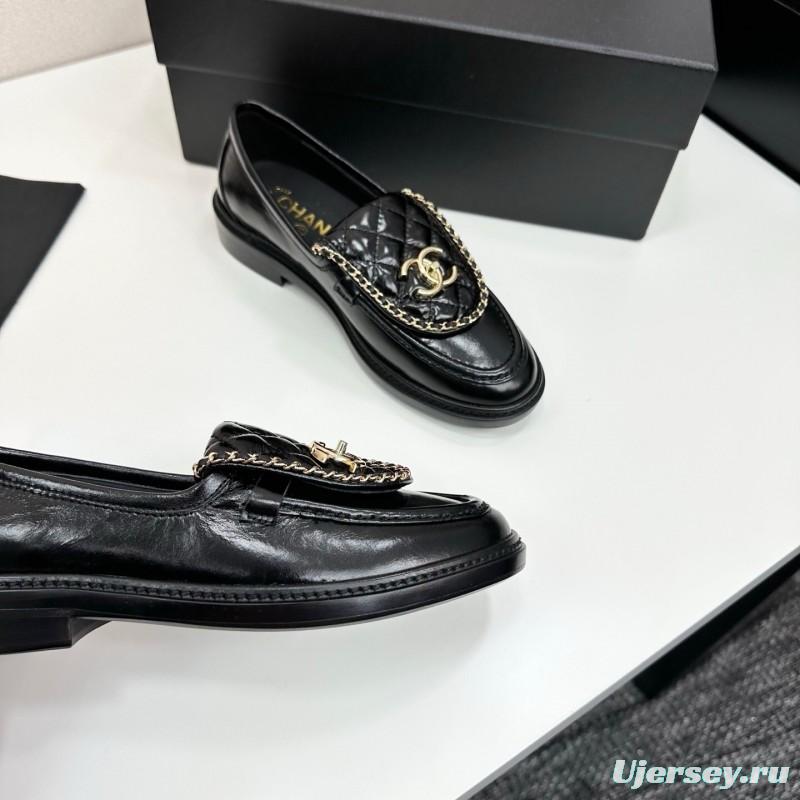 Chanel Classic Flap Chain CC Buckle Loafers - LY00320