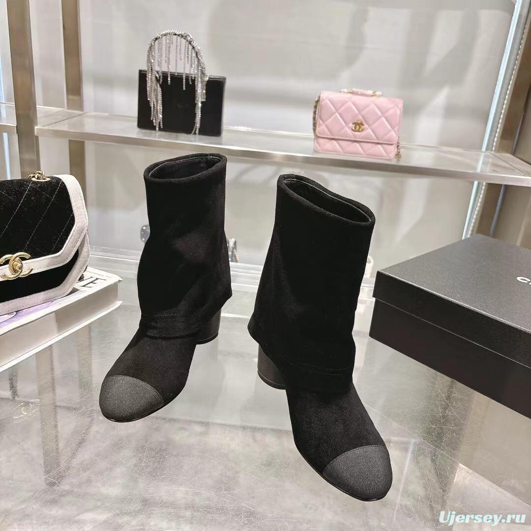 Chanel 2025/SS Autumn Winter Runway Turn-Cuff Chunky Heel Straight Boots Tube Boots with Classic Color Blocking - LY00400