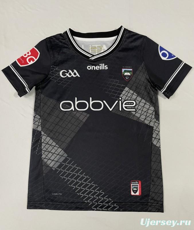 25/26 Kids Sligo GAA Black with Geometric Pattern  Jersey