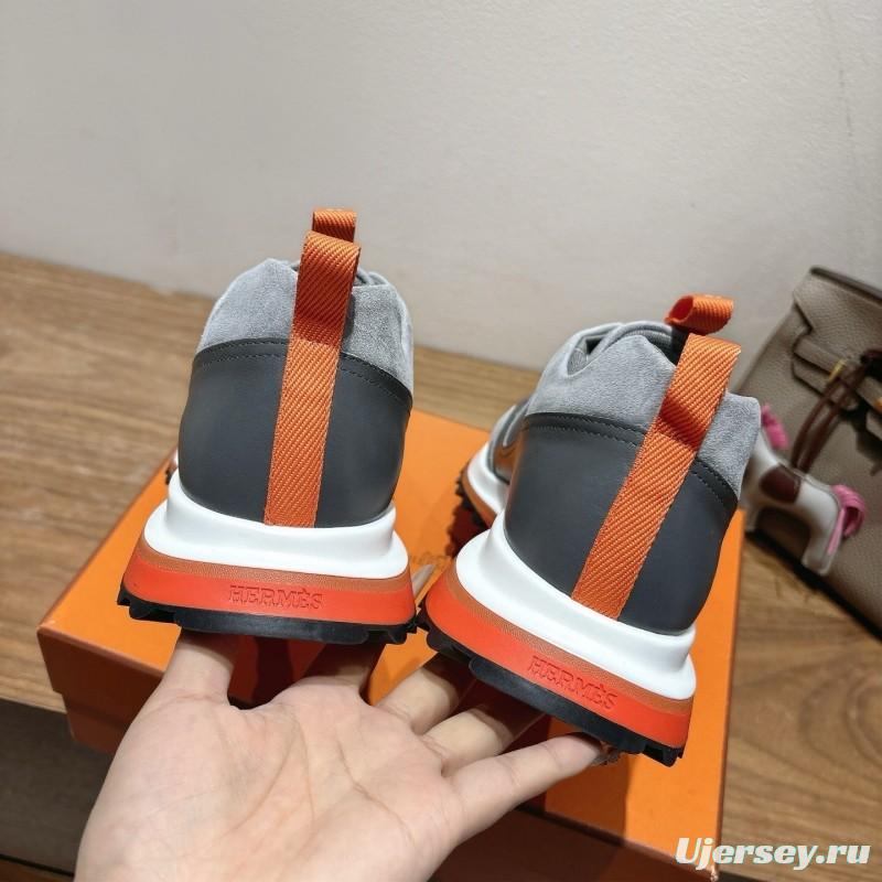 H Boots Classic Chelsea Boots with British Color Block Design - AS00410