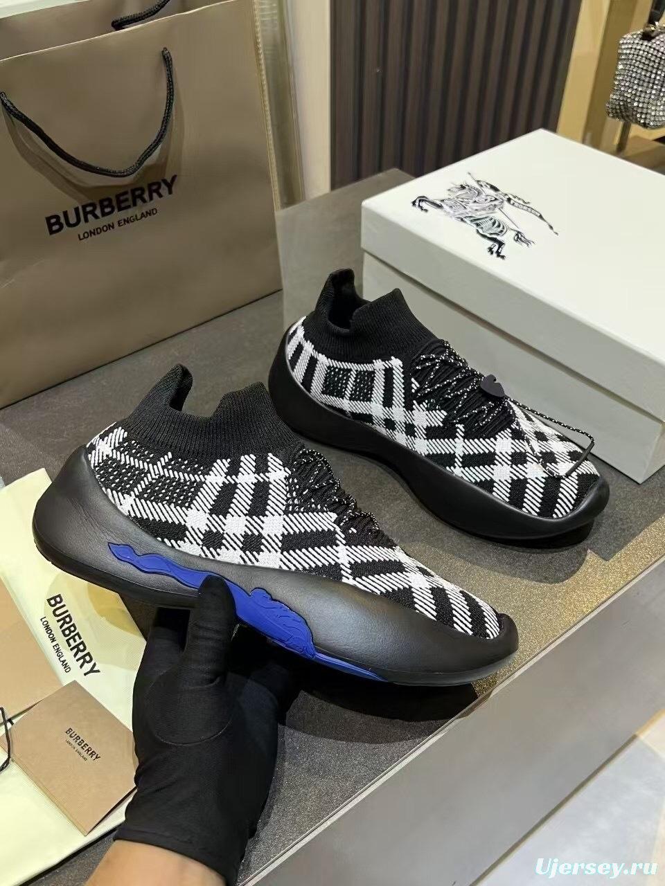 Burberry 2025/SS Italian-Made Sneakers - KFY00280
