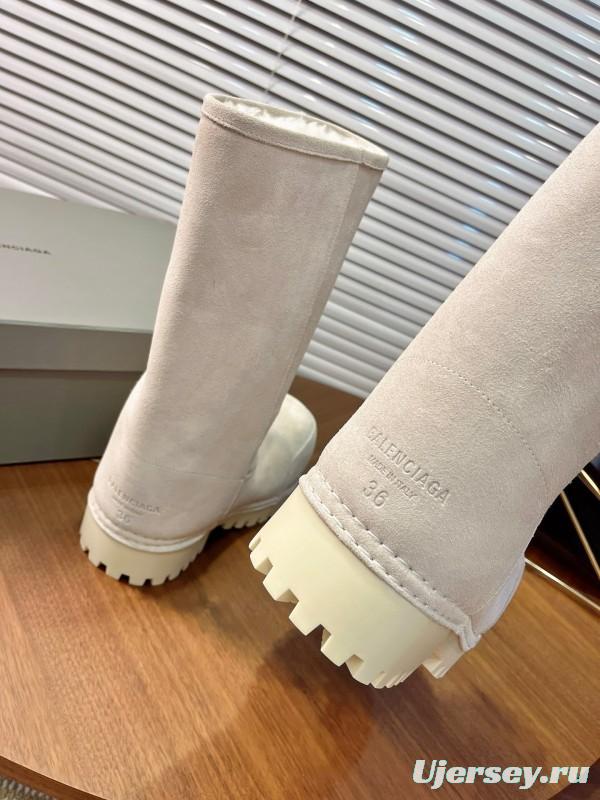 Balenciaga 2025 SS Oversized Platform Snow Boots with High Heel - AS00570
