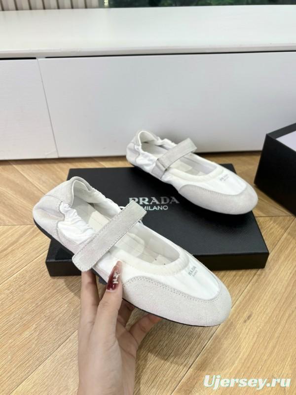 Prada Metal Toe Thin Sole Training Shoes Casual Sneakers - LY00260