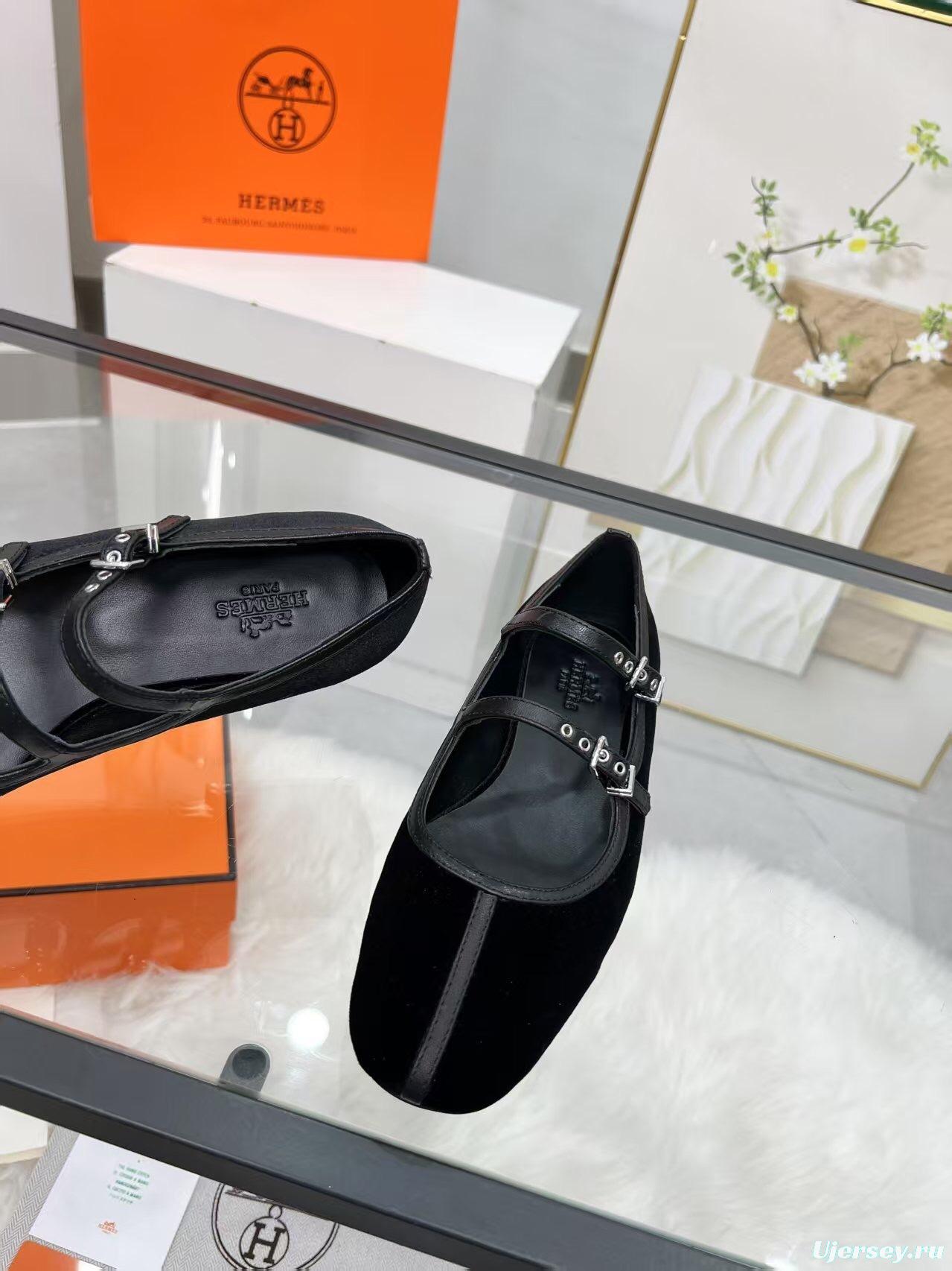 Hermès Classic Sandals with Upgraded Craftsmanship and Materials - LY00300