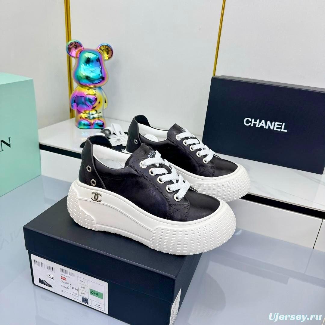 Chanel 2025 SS Panda Loafers Fashion Sneakers - LY00330