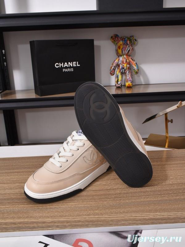 Chanel Classic Loafer with Gradient Logo and Platform Sole - KFY00350
