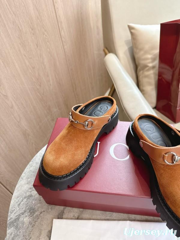 Gucci Women's Mule Shoes with Horsebit Detail - LY00300