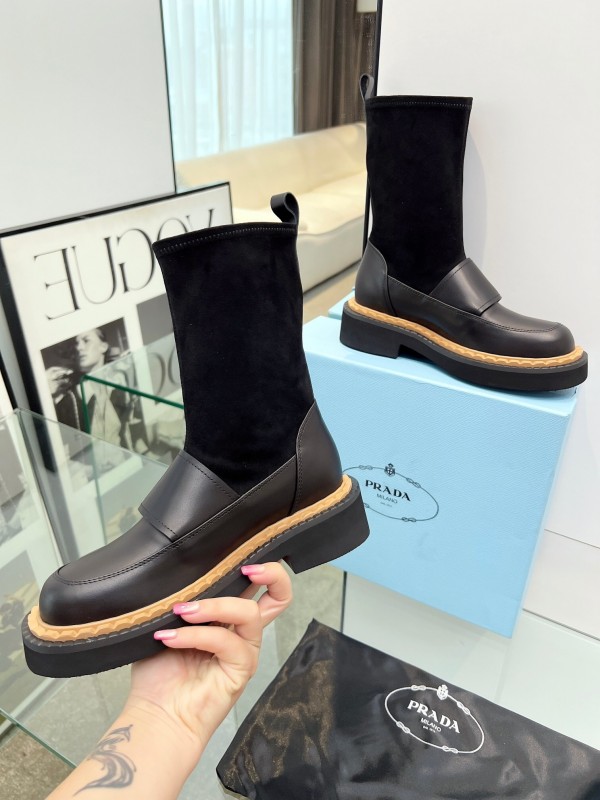 Prada Infinite Versatile Ankle Boots for Women - LY00300