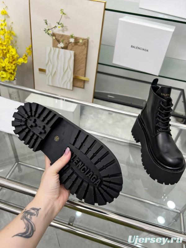 Balenciaga Fall/Winter 2025 Platform Ankle Boots - LY00350