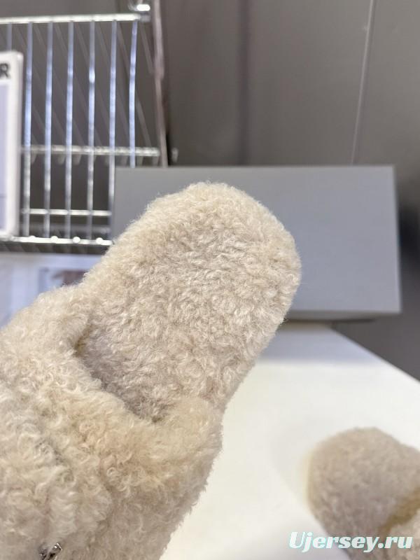 Balenciaga 2025 SS Couple Edition Coca-Cola Fur Slides - KFY00230