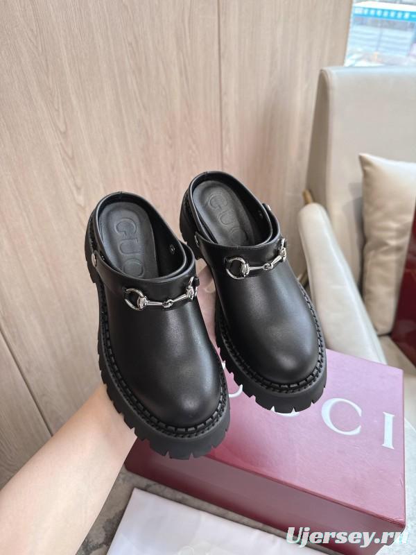 Gucci Women's Mule Shoes with Horsebit Detail - LY00300