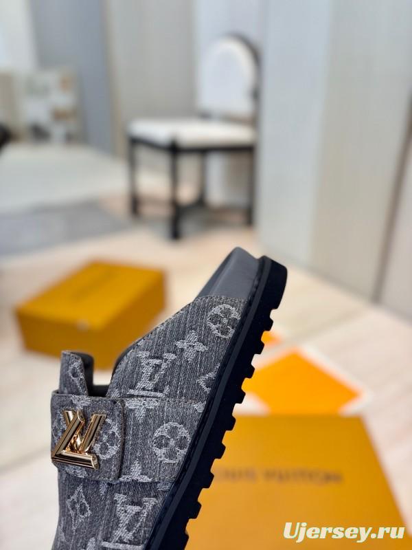 Louis Vuitton 2025 SS Monogram Sandals Couple Edition - KFY00280
