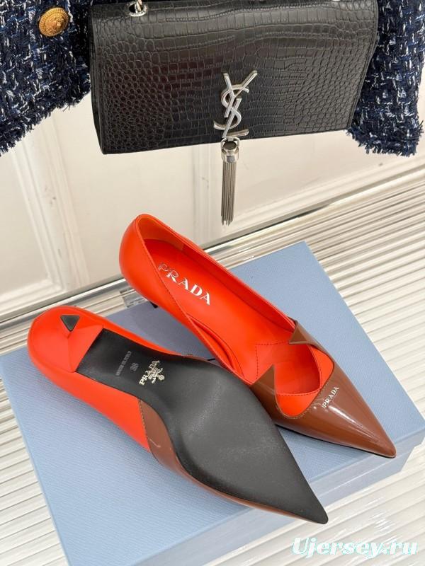 PRADA 2025/SS Catwalk Pointed Toe Kitten Heel Single Shoes - KFY00310