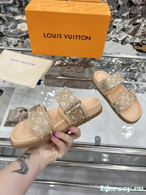 Louis Vuitton 2025 Spring/Summer New Slippers with Embroidered Design and 4cm Platform - LY00250