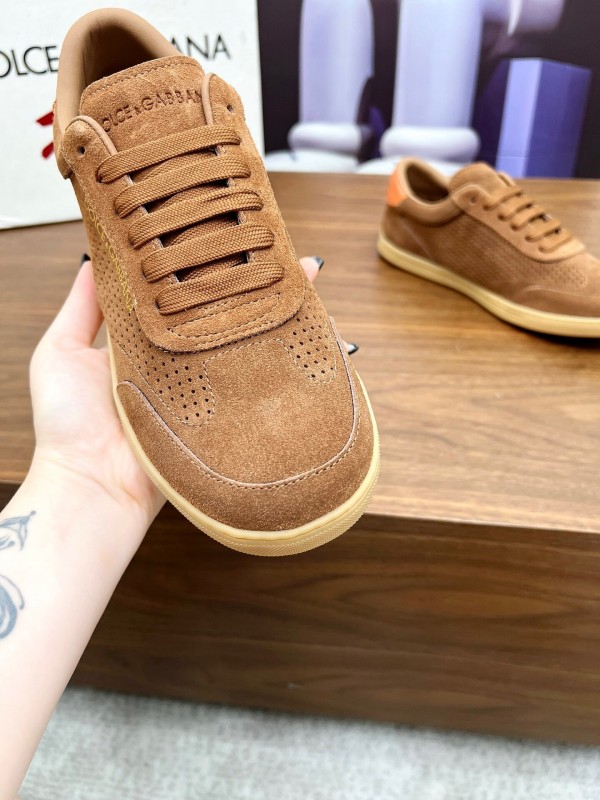 Dolce & Gabbana 2025 SS Casual Shoes with Exaggerated Fashion Style - AS00270